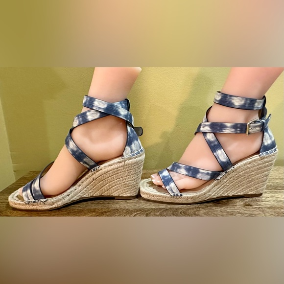 EUC Vince Camuto “Mesteria” Blue Watercolor Ombré Espadrille. Size 9.5M/41 - Picture 5 of 14